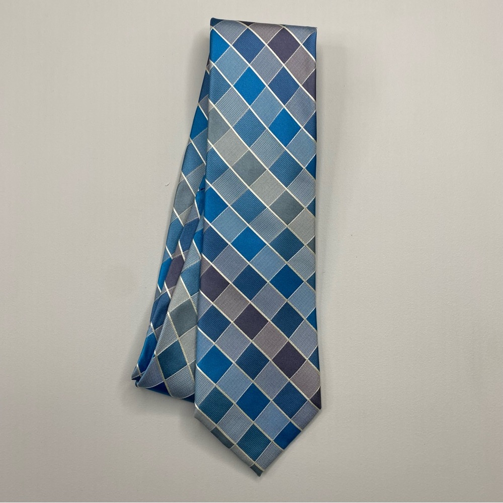 Kenneth Cole Reaction Tie Mens 100% Silk Blue Gray Plaids & Checks Necktie 59x3